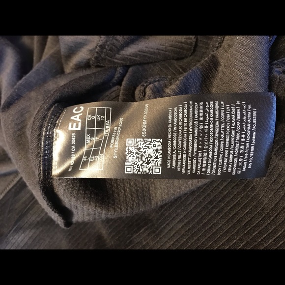 Guess Hoodie - Picture 7 of 12